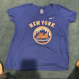 Nike mets tee